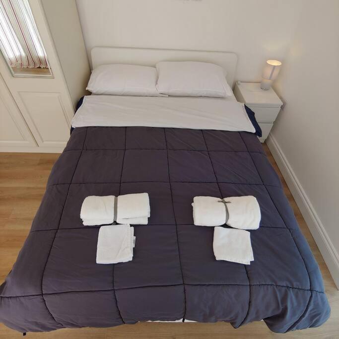 Self Contained, Double Bed Studio, Private Kitchen, Private Bath, Walking Distance To Harry Potter Watford (Hertfordshire) Exterior foto