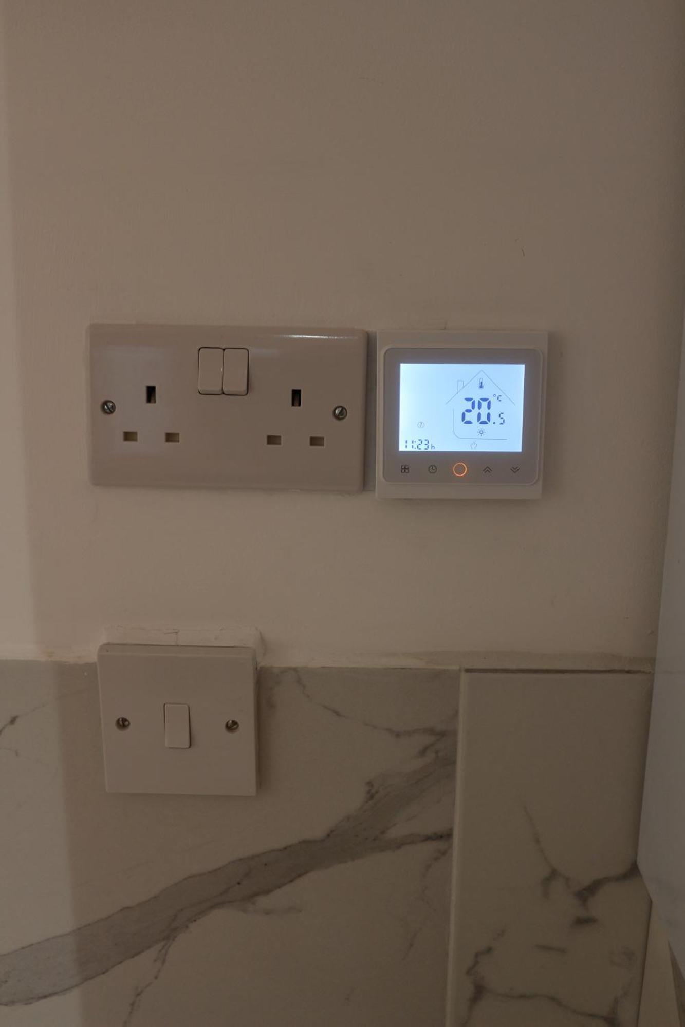 Self Contained, Double Bed Studio, Private Kitchen, Private Bath, Walking Distance To Harry Potter Watford (Hertfordshire) Exterior foto